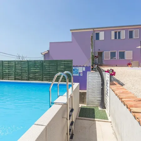 Casa Lavanda Shared Pool *