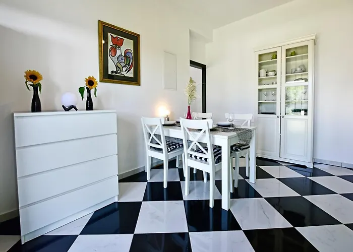 Casa Lavanda Shared Pool *