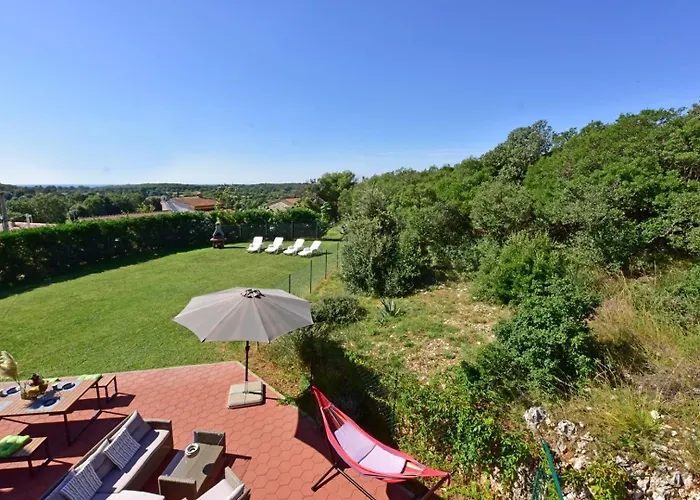 Prázdninový dům Casa Lavanda Shared Pool