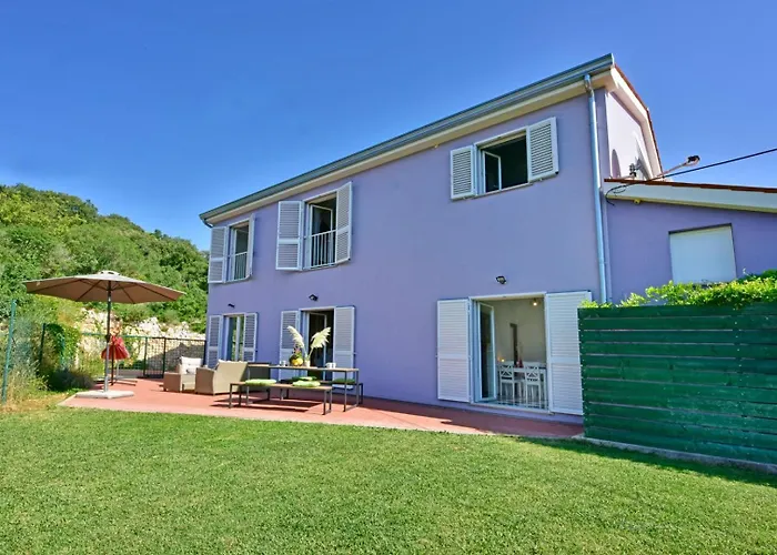 Prázdninový dům Casa Lavanda Shared Pool *