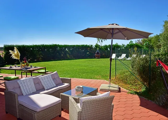 Casa Lavanda Shared Pool * Orsera